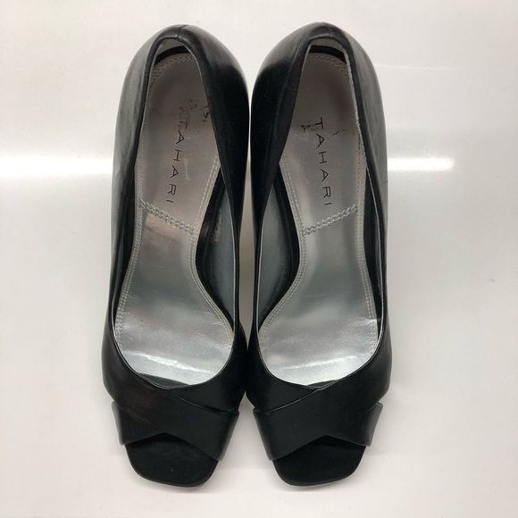 ☝️FREE WITH PURCHASE☝️TAHARI open toe heels - Picture 1 of 5